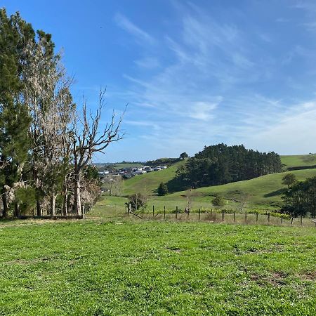 Cosy Cabin To Stay Even Better Than Glamping Pukekohe Εξωτερικό φωτογραφία
